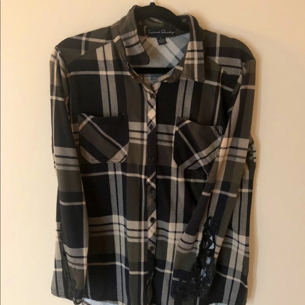 Green Black Tan Flannel W Lace Sleeves size L